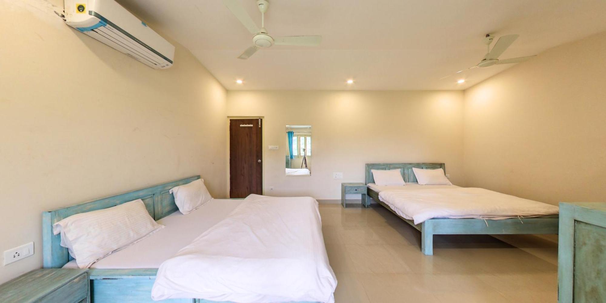 Bed and Breakfast SHIKHAR BUNGLOW - A Stunning Valley View Bungalow in Mount Abu Exterior foto