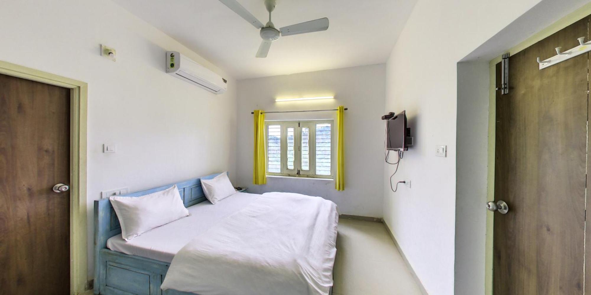 Bed and Breakfast SHIKHAR BUNGLOW - A Stunning Valley View Bungalow in Mount Abu Exterior foto